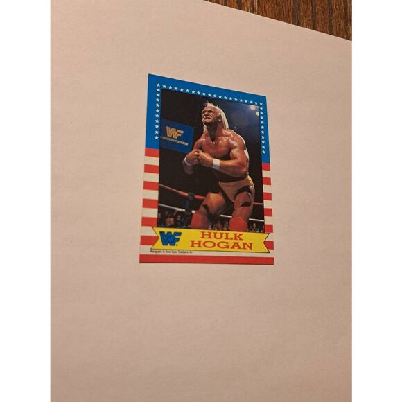 1987 Topps WWF Hulk Hogan Trading Card #3 Error Undated Back Vintage - Picture 1 of 3